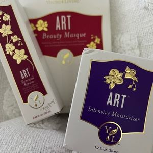 Young Living Art of Beauty Set - Intensive Moisturizer, Serum and Face Masks